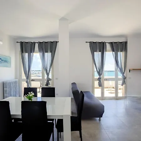 Vista Mare Apartment *